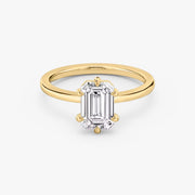 Emerald Cut - Plain Band - 6 Prong Classic Ring - 14 K Gold